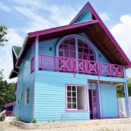 Posada Buganvilla San Andrés Esterno foto